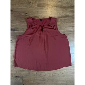 Torrid Burgundy Sleeveless Keyhole Gold Bar‎ Blouse Plus Size 3 Wine Red Top